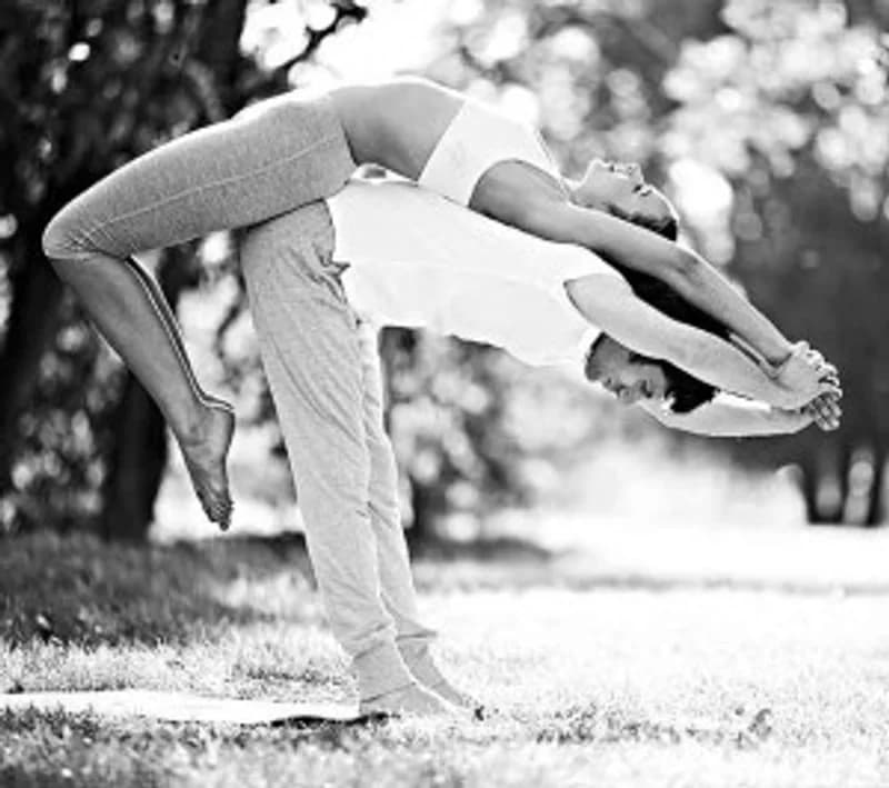 Five Beginning Couples Yoga Poses